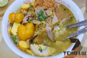5 Tempat Makan Soto Ayam Jakarta